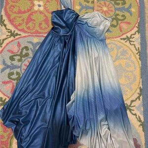 Blue Ombré Dance Coatume